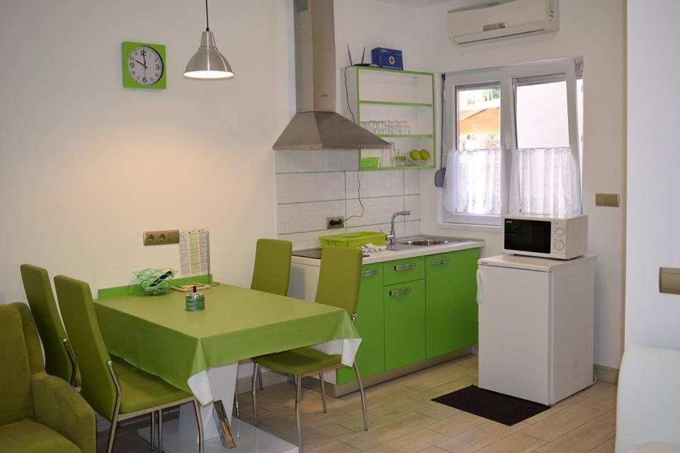 Apartmani Celjak Паг Екстериор снимка