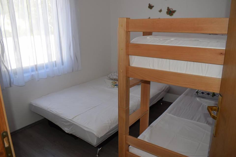 Apartmani Celjak Паг Екстериор снимка
